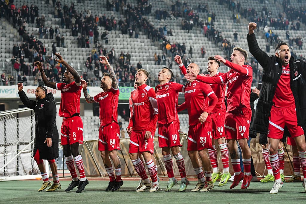 Schimbare totala la Dinamo Cainii joaca pe Arena Nationala