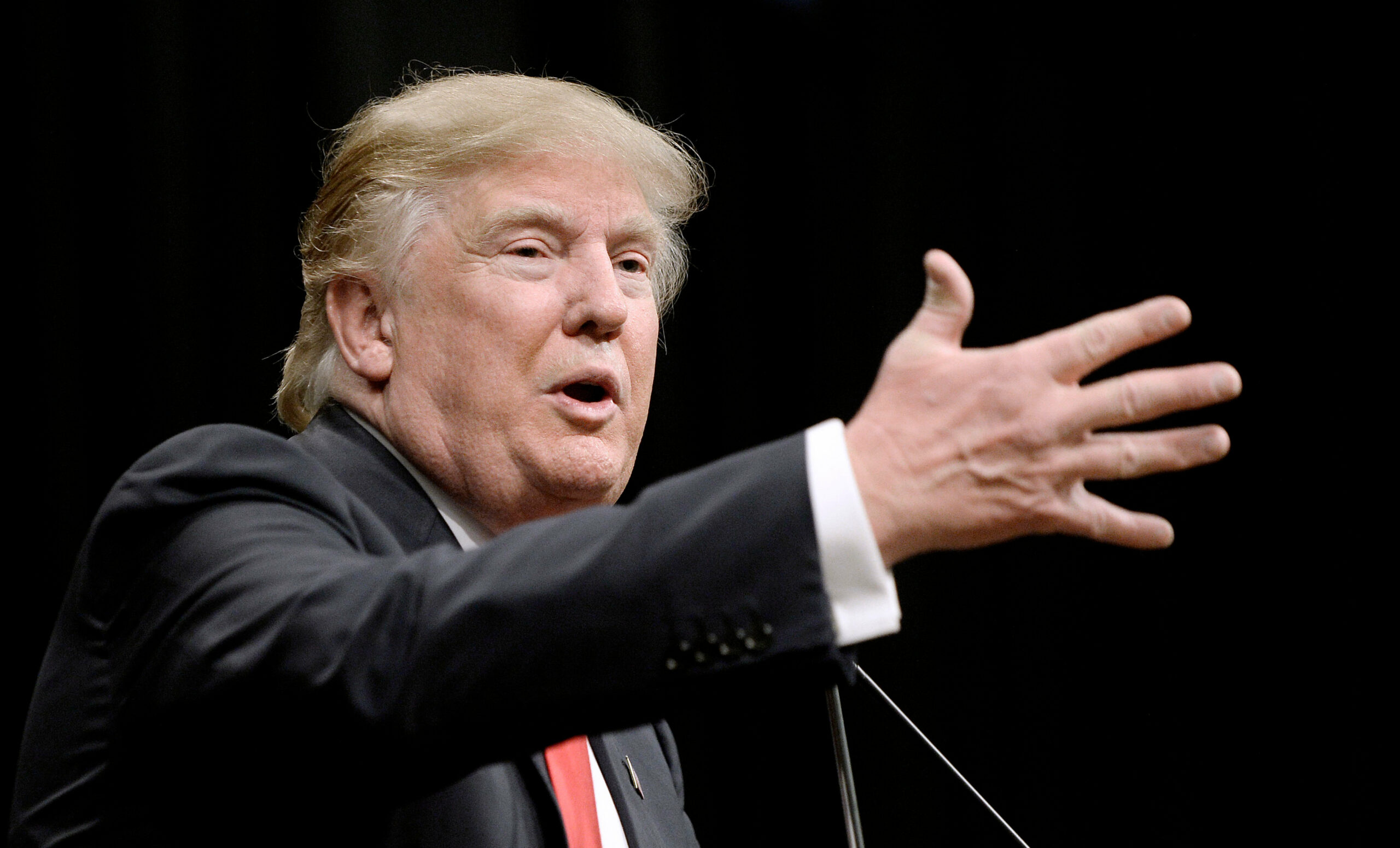 Donald Trump obligat sa plateasca 83 milioane dolari pentru defaimare