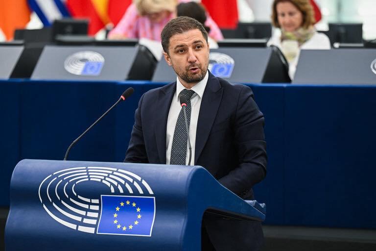 Eurodeputat AUR Am blocat propunerea CE de reducere a emisiilor