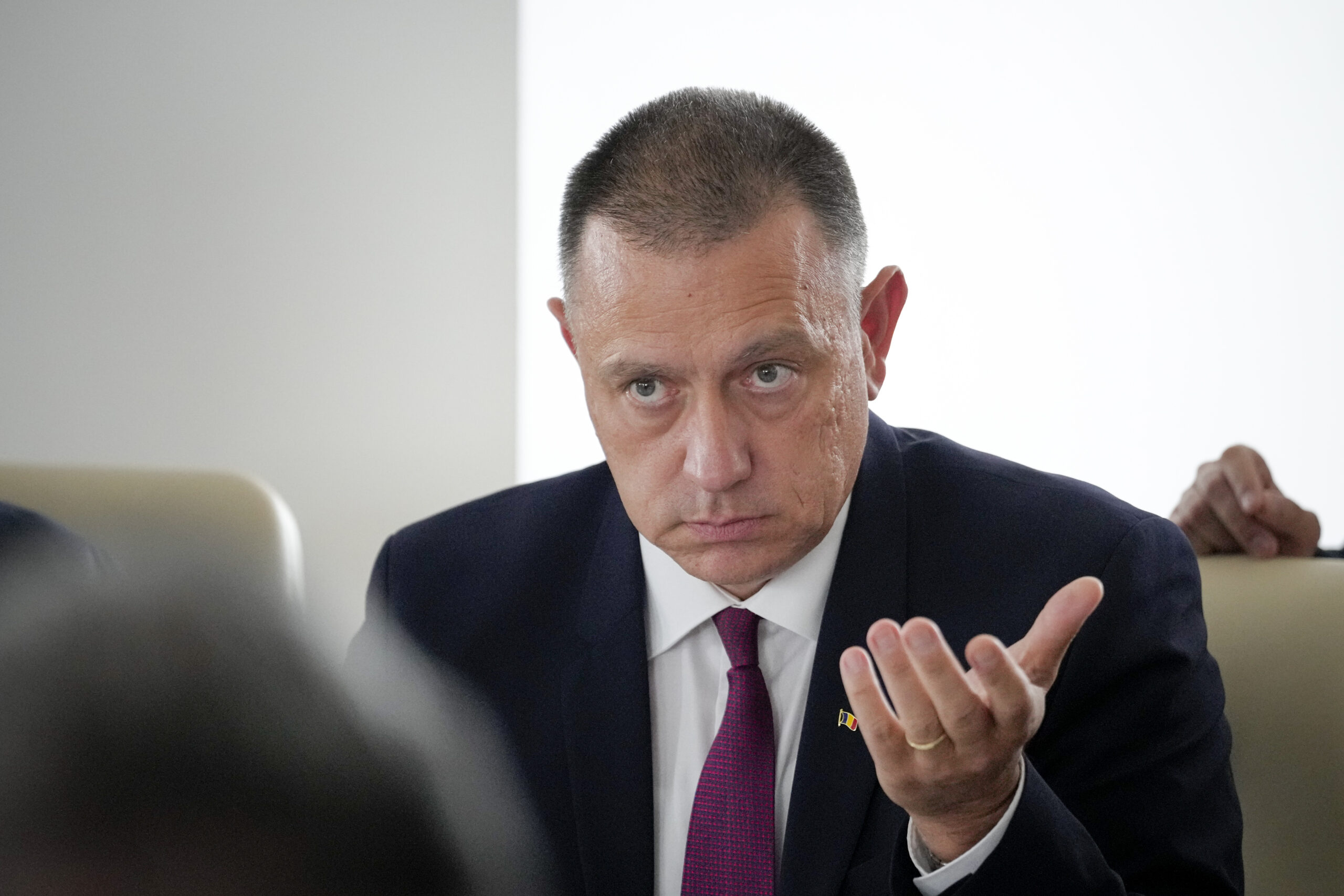 Fifor acuza blocajul proiectelor strategice USR isi protejeaza ministra