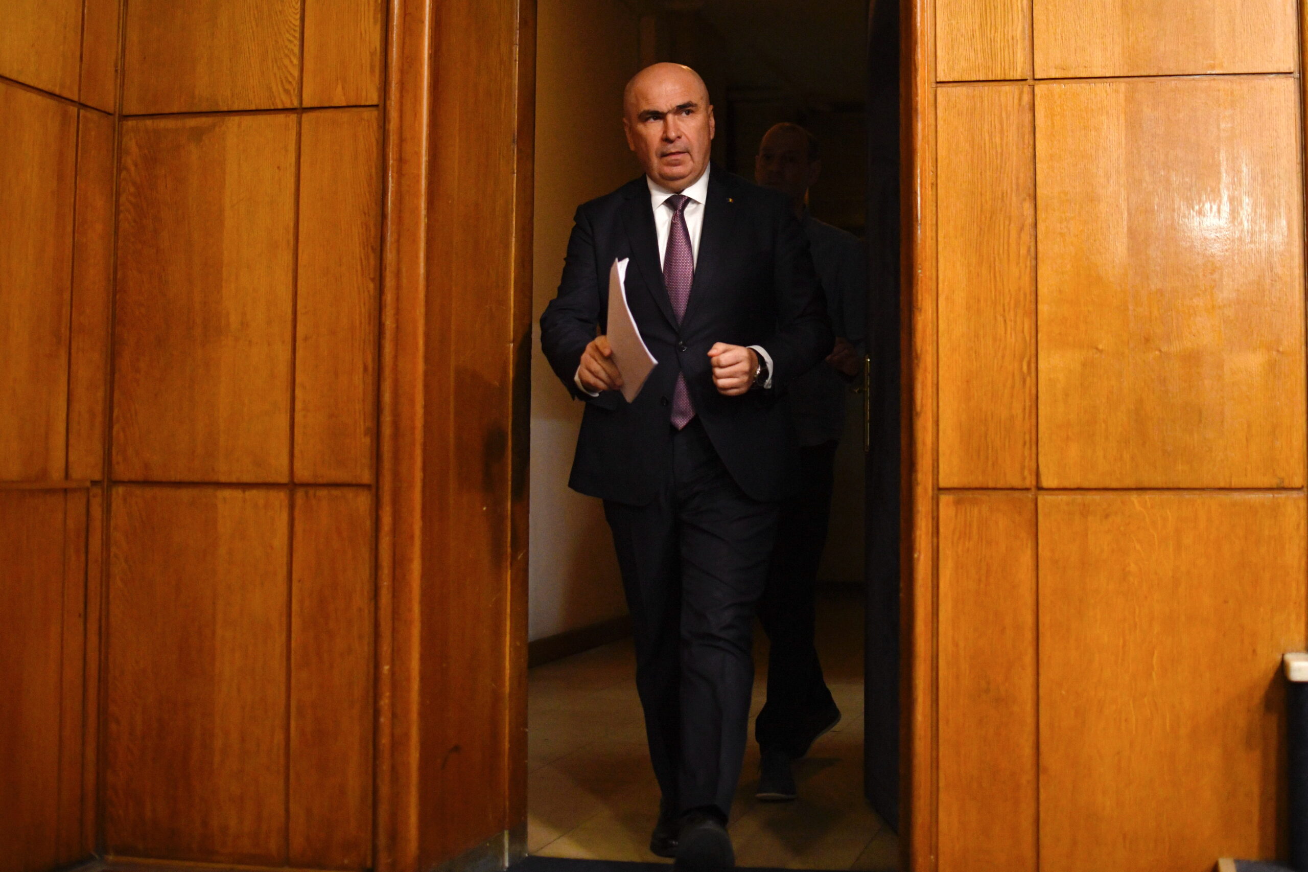 Ilie Bolojan intalnire cu delegatia FMI cand creste economia