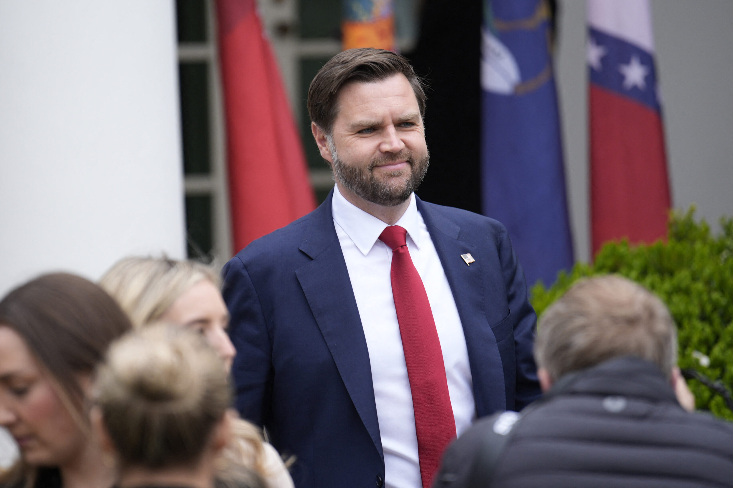 Vance criticat pentru comentariile despre atacul din Venezuela