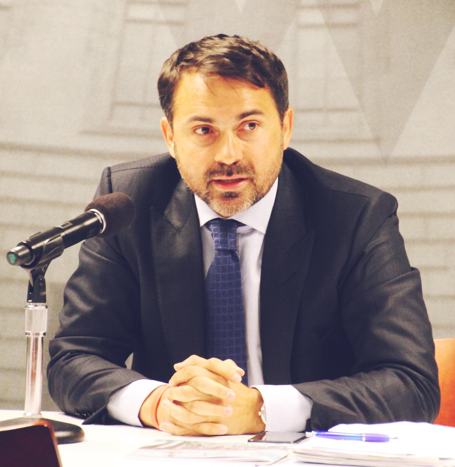 deputatul Cosmin Corendea solicita MAE clarificari si masuri urgente pentru liceele romanesti din Cernauti
