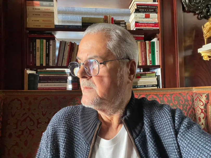 Adrian Nastase a avut o operatie complicata la Foisor