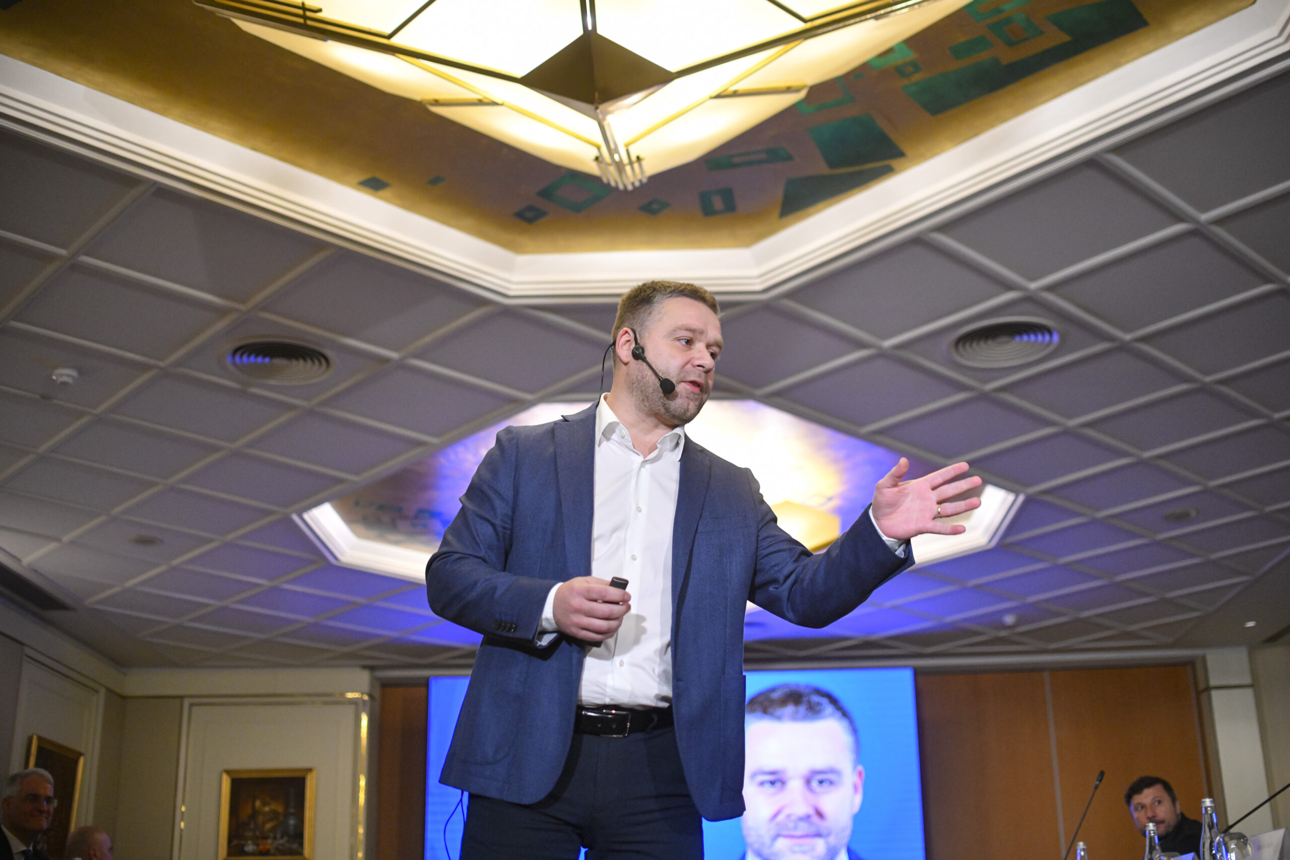 Ciucu raspunde lui Voiculescu PNL nu mai infrumuse teaza realitatea