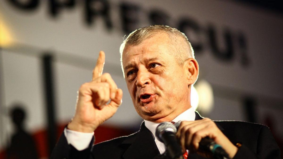 Curtea de Apel din Salonic a respins extradarea lui Oprescu