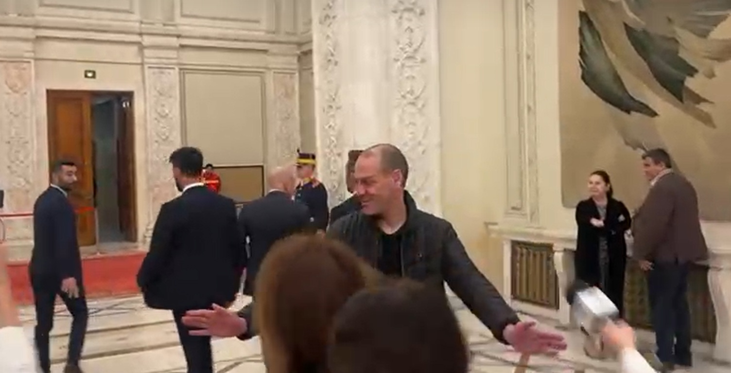 Guvernul incepe cercetarea disciplinara a ofiterului de presa