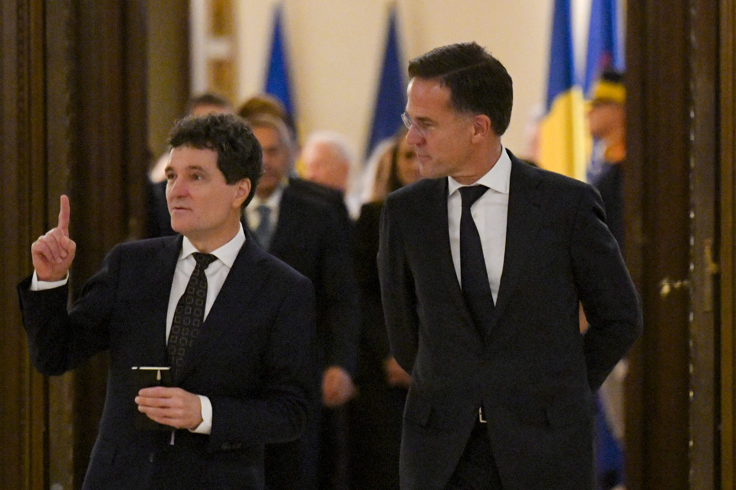 Nicusor Dan Trebuie sa ne pregatim mai bine pentru aparare