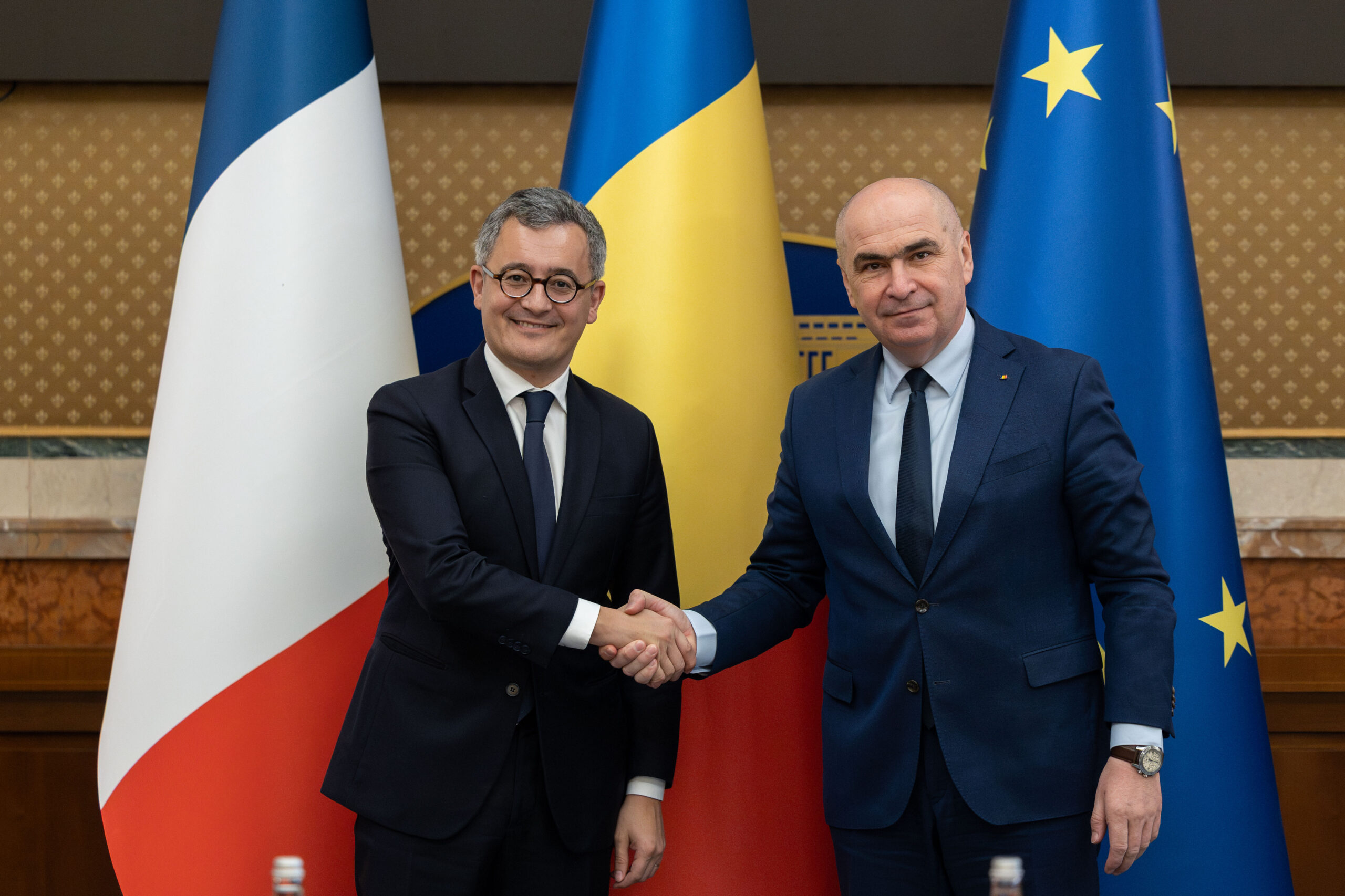 Premierul Ilie Bolojan si ministrul francez Darmanin discutii despre justitie