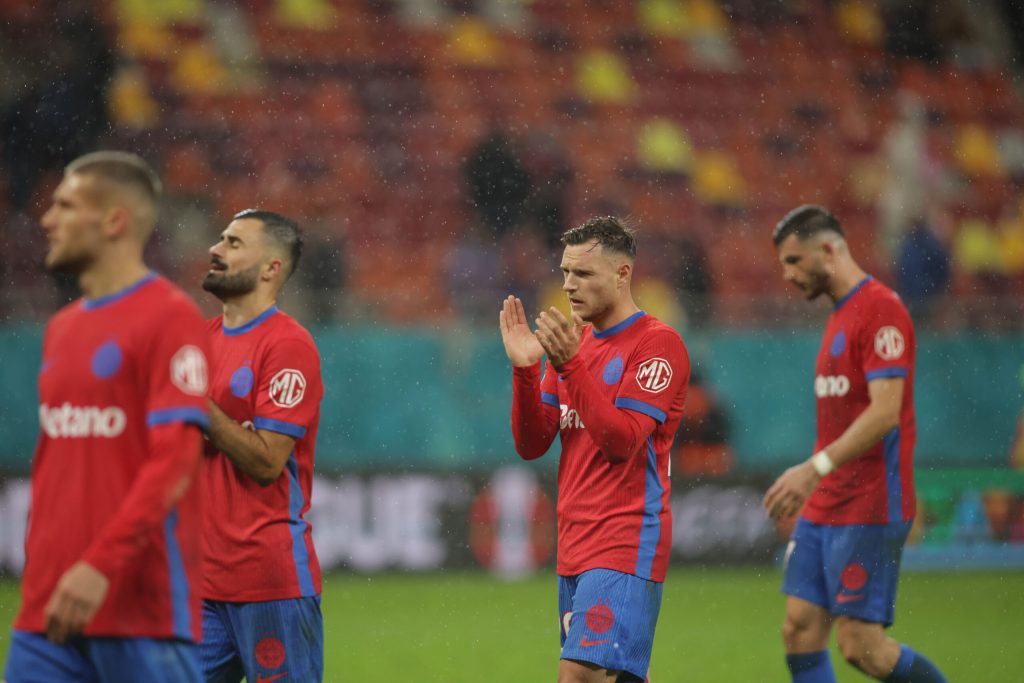 Romanii au ales campioana Superligii FCSB conduce