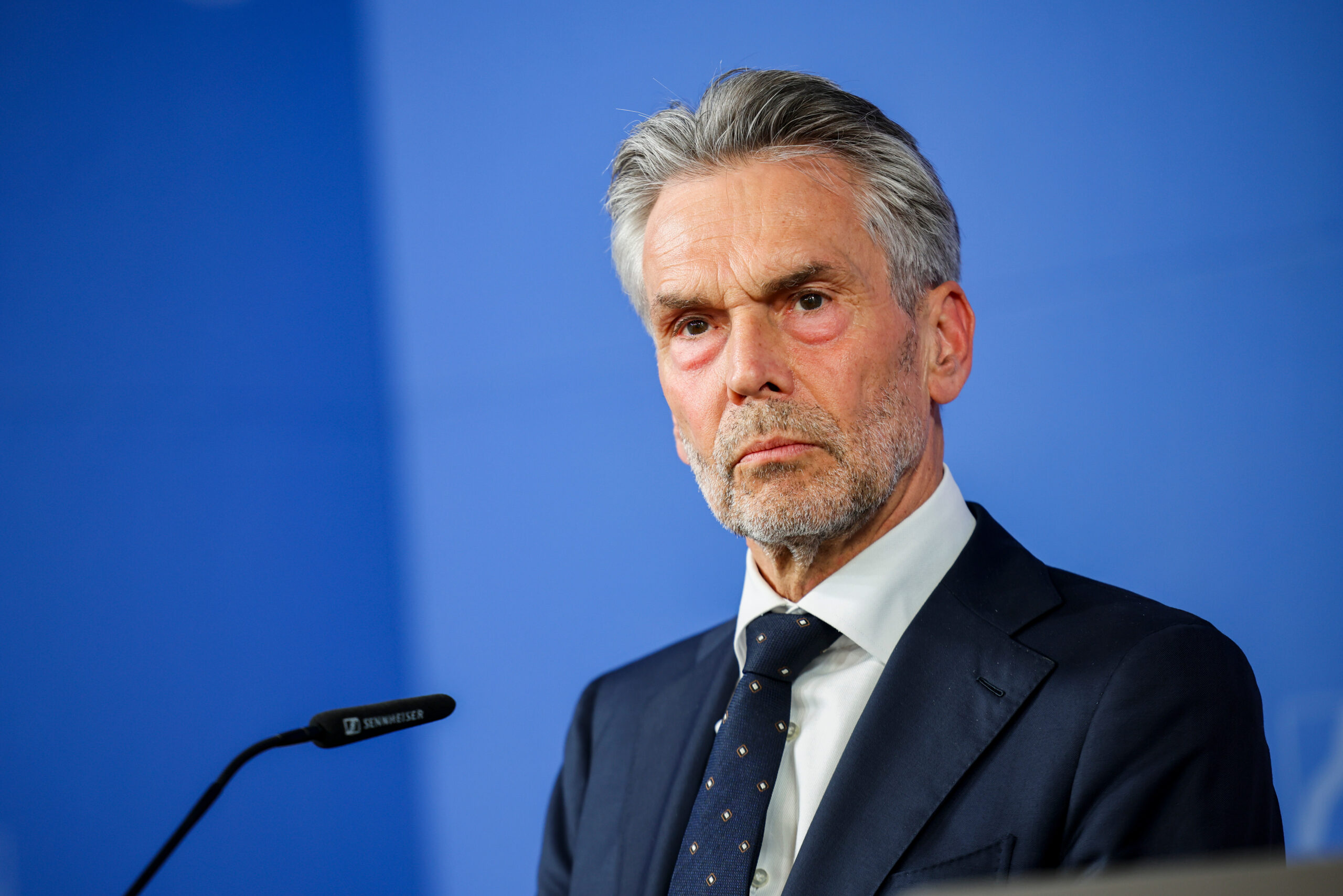 Premierul Olandei viziteaza Romania si baza militara Campia Turzii