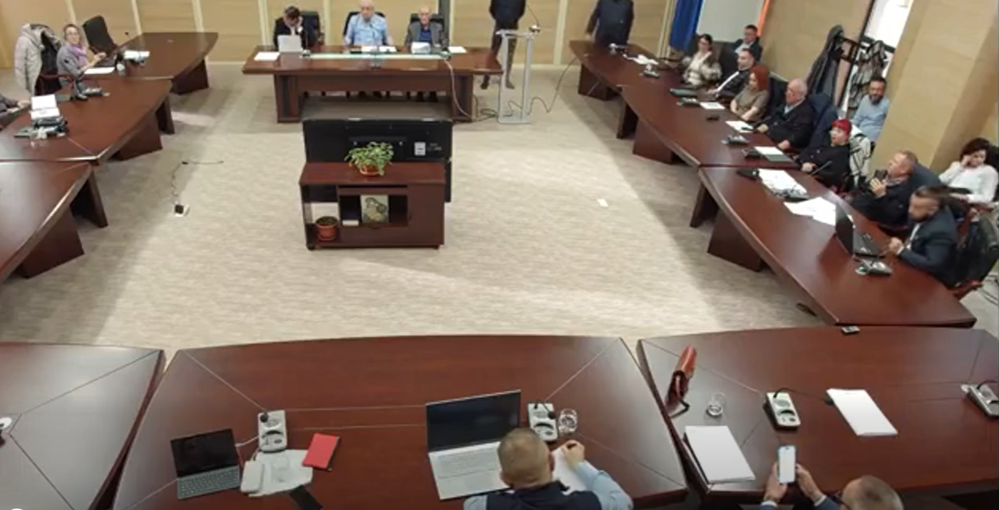 Seful IJ Alba acuzat de jignirea copiilor netiutori