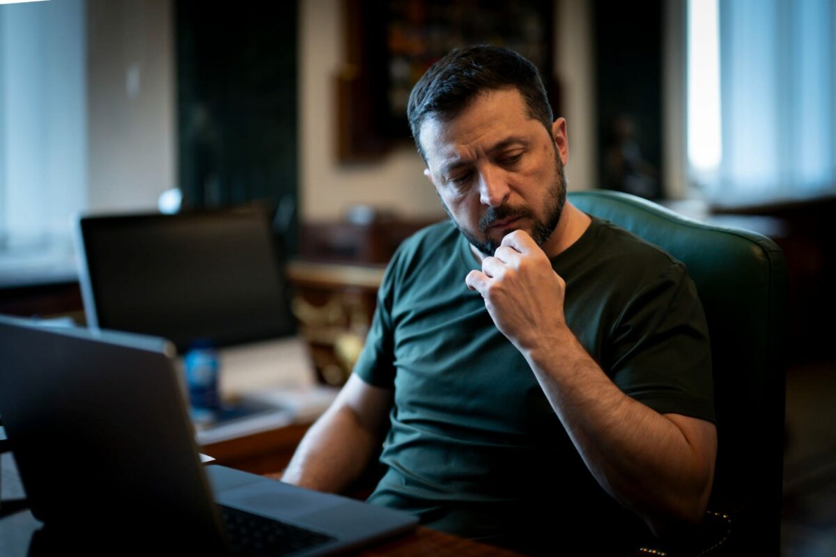 Zelenski Discutiile cu oficialii americani despre pace incep curand