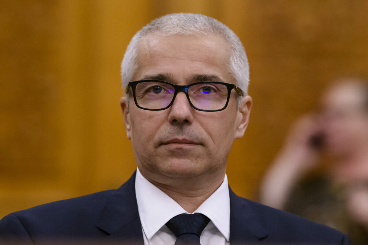 Comentariul lui Radu Marinescu despre M a sunat Lia