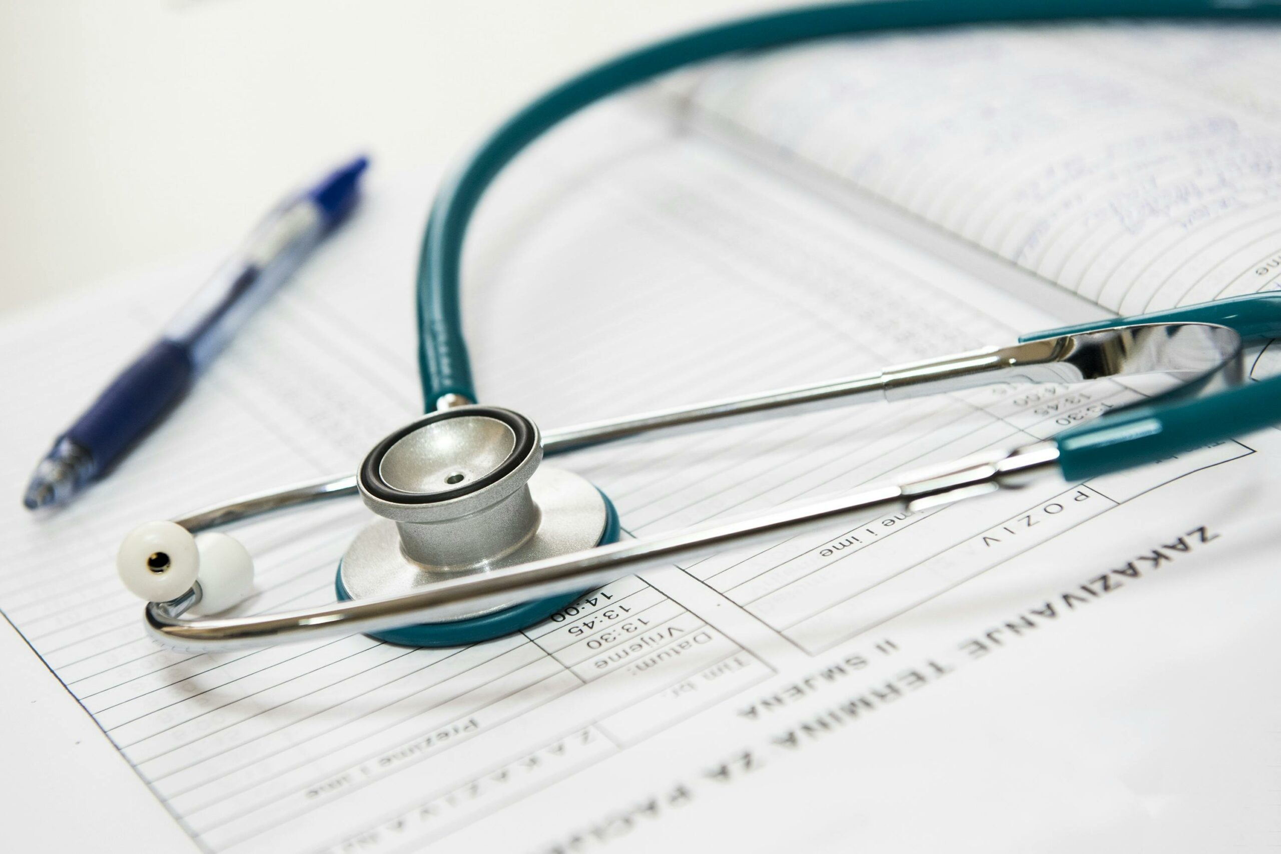 Guvernul schimba radical finantarea medicilor de familie