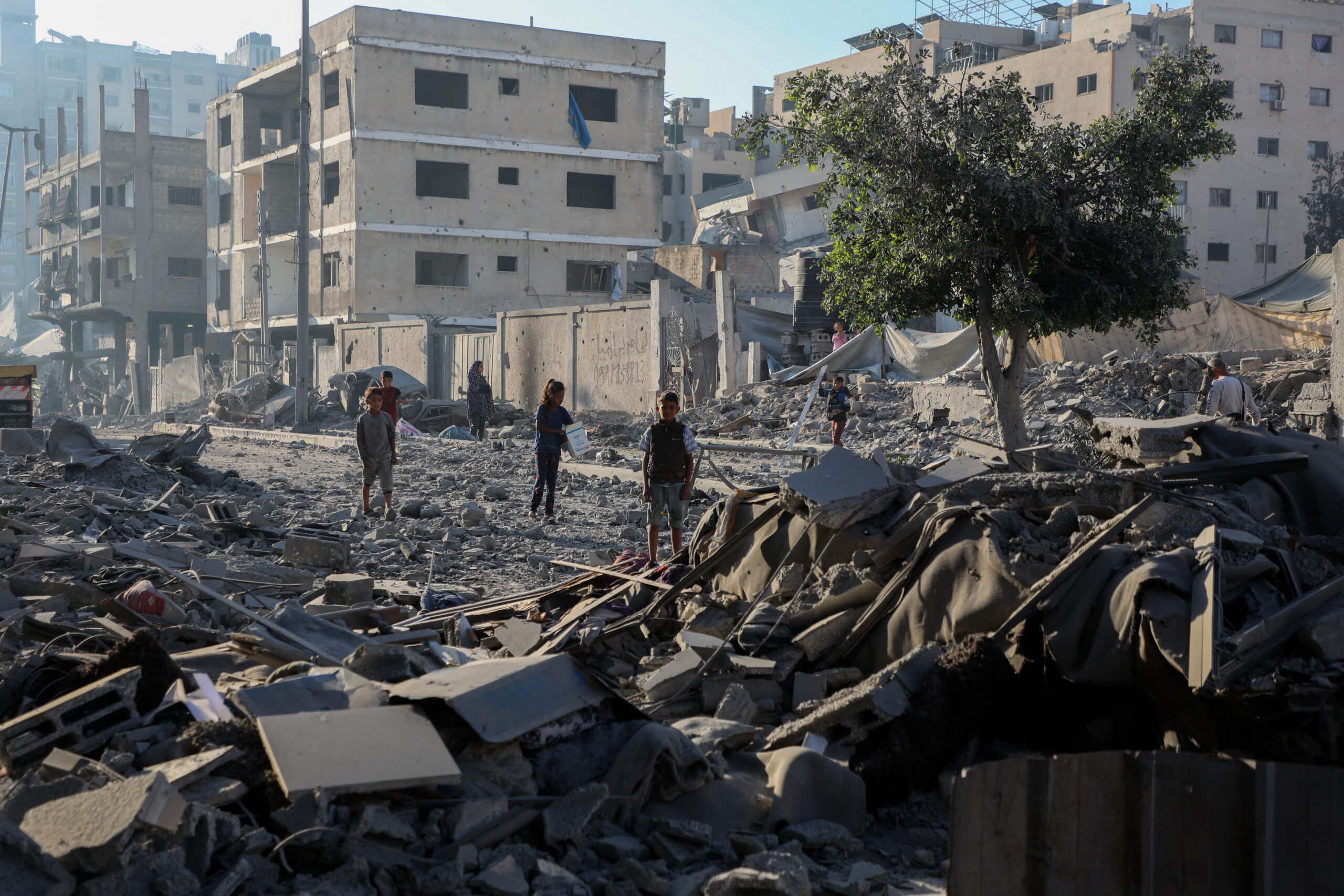 Hamas anunta desfiintarea administratiei din Gaza