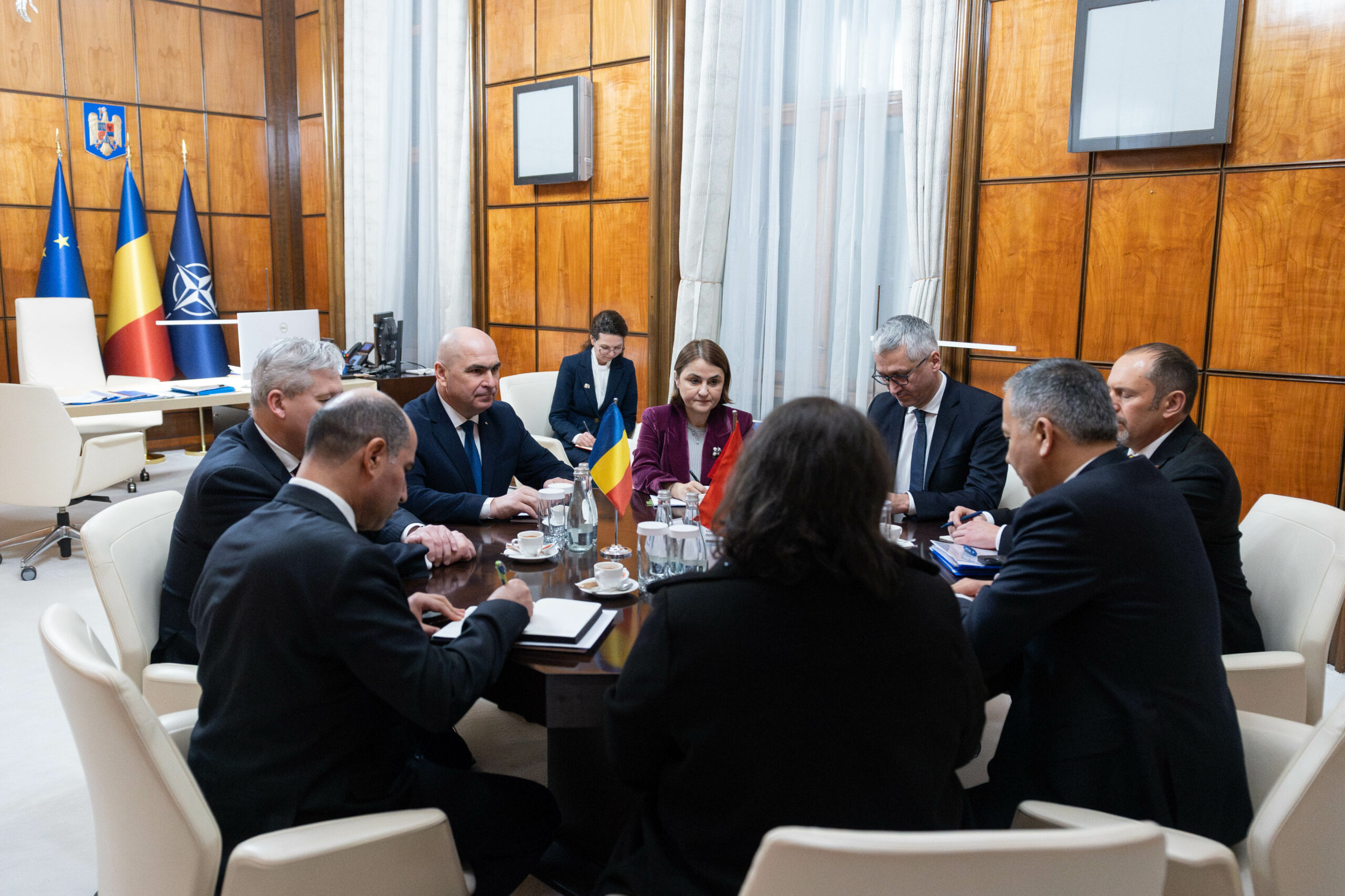 Premierul Ilie Bolojan s a intalnit cu ministrul turc de Interne Ali Yerlikaya la Palatul Victoria