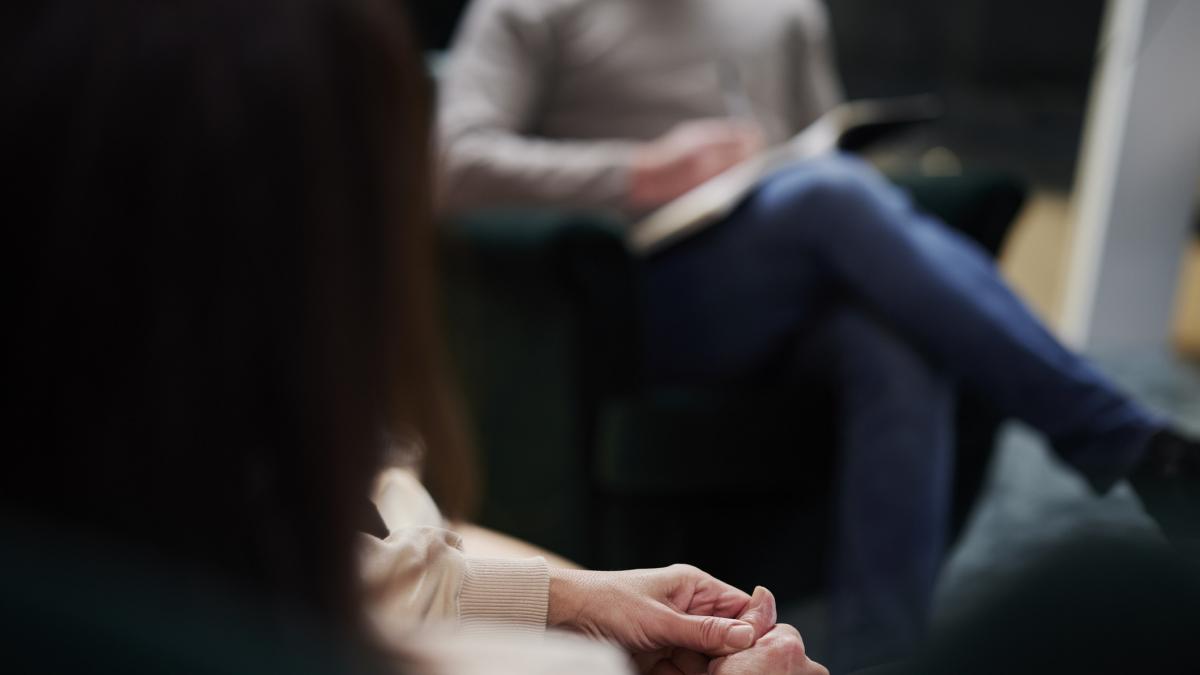 Psihologii afirma ca noua lege ar putea restrictiona accesul la terapie