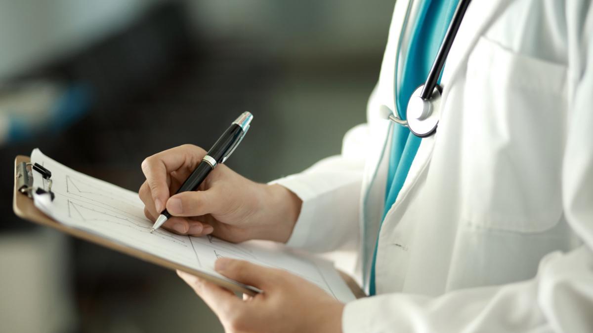 Revolta pacientilor cu cancer dupa reducerea concediului medical
