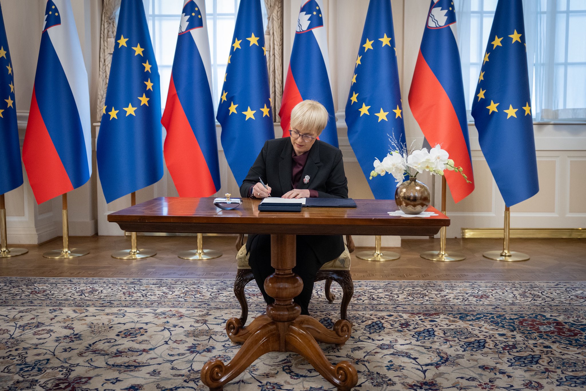 Slovenia va avea alegeri parlamentare pe 22 martie