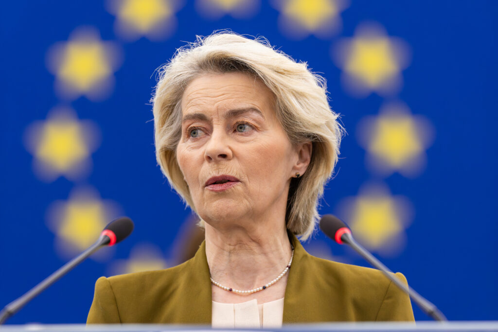 Ursula von der Leyen nu este prezenta la dezbaterea motiunii de cenzura din Parlamentul European
