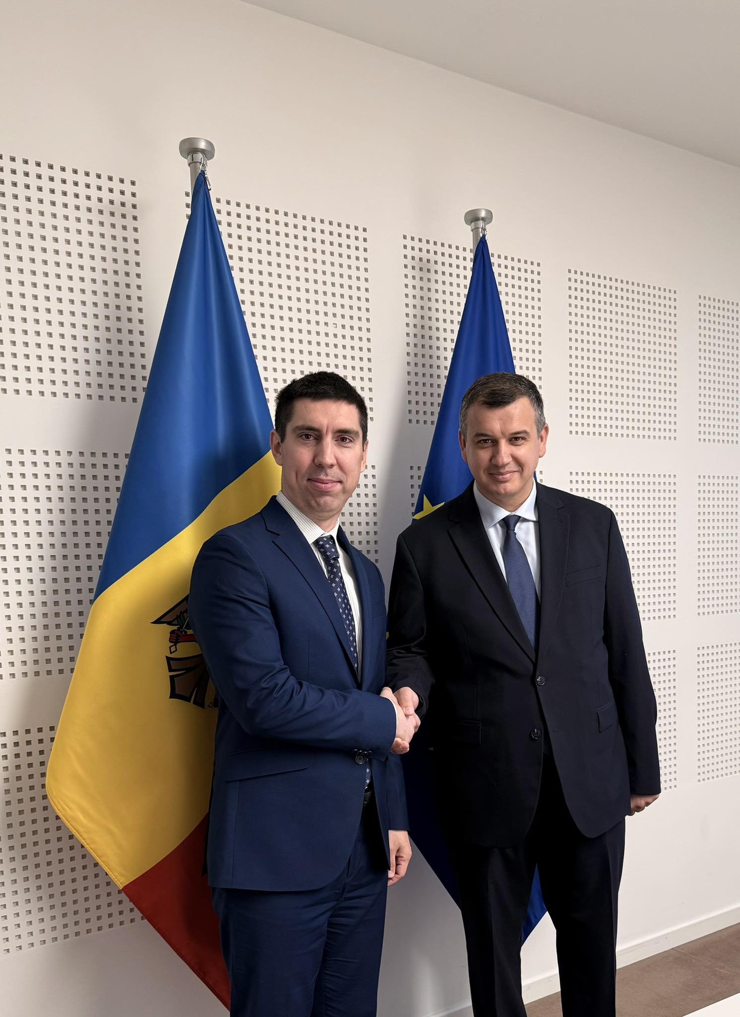 Eugen Tomac intalniri cu ministrul de Externe de la Chisinau referitor la romanii carora le au fost anulate cartile de identitate