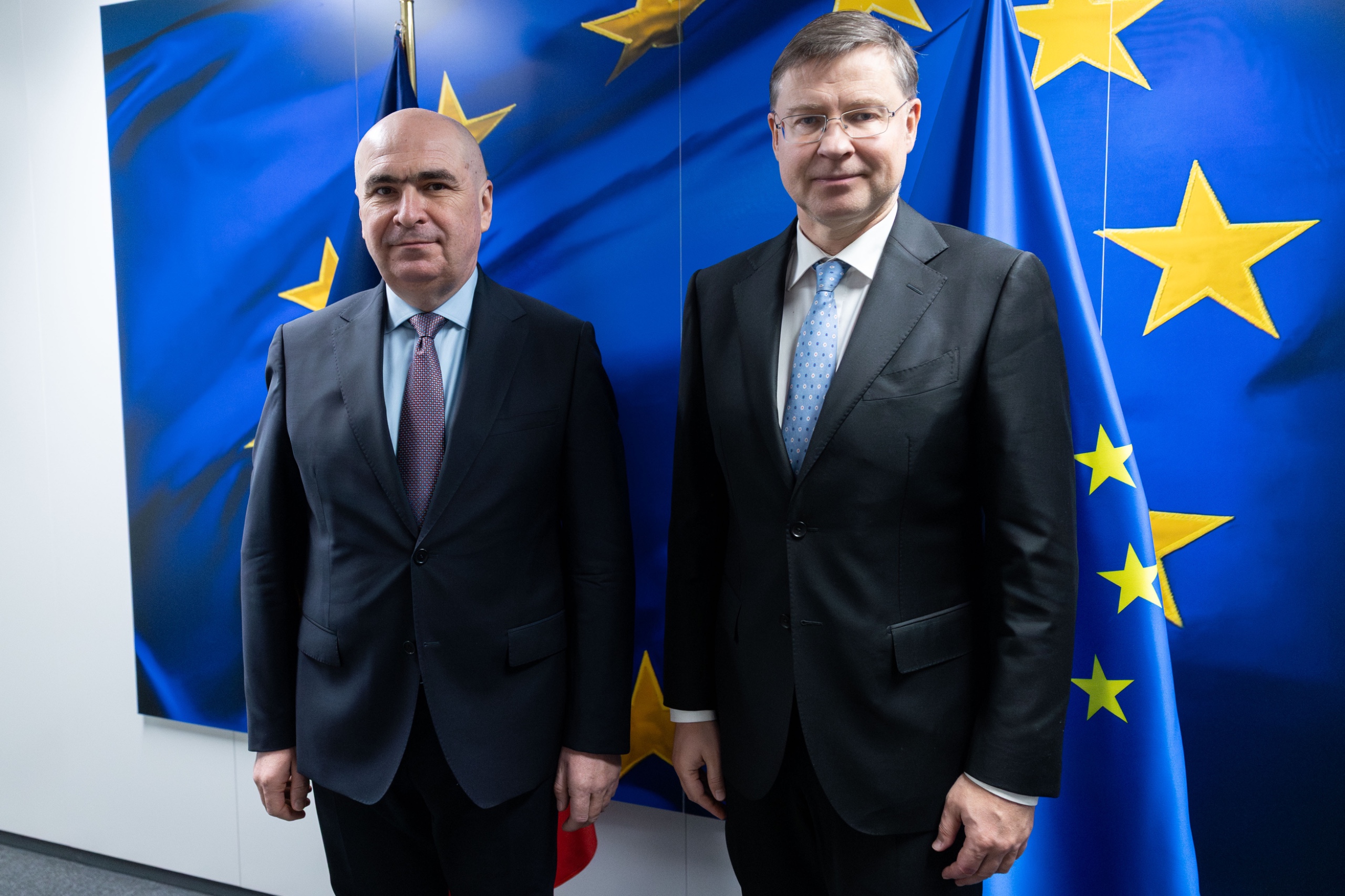 Ilie Bolojan despre ntalnirea cu comisarul Valdis Dombrovskis Am reconfirmat ca Romania va viza in acest an un deficit care sa se aproprie de 6