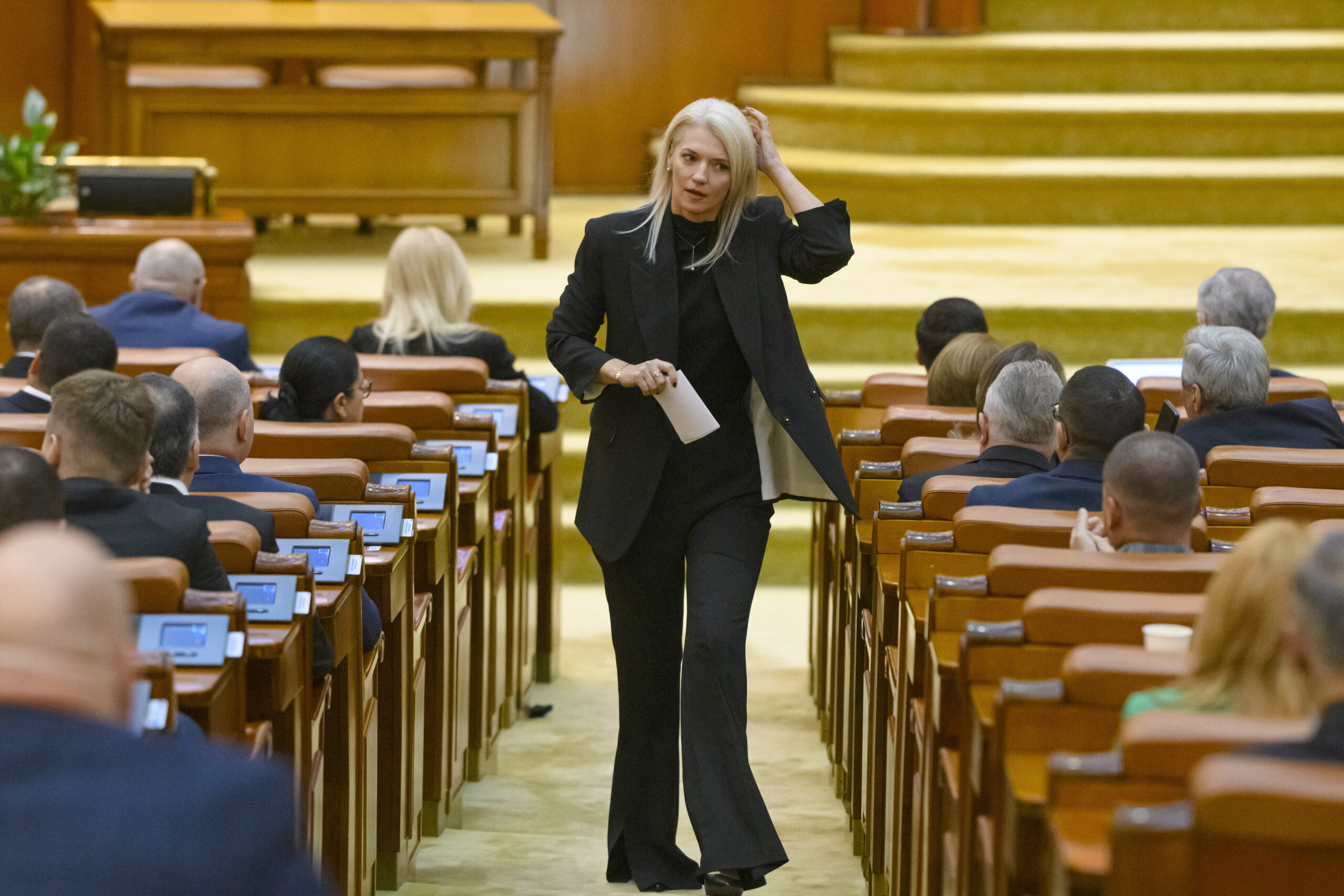 Plangere la CNCD in urma declaratiilor Alinei Gorghiu in cadrul sedintei PNL Cristian Jura explica daca termenii folositi pot fi considerati discriminatori