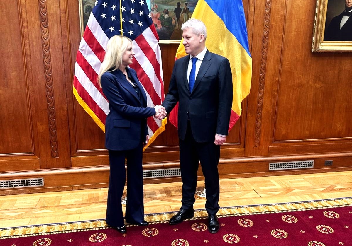 Predoiu intalnire la Washington cu procurorul general al Statelor Unite Pamela Bondi