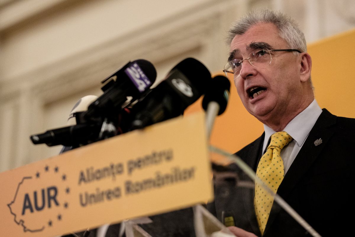 AUR declara ca nu are nicio alianta cu PSD sau PNL