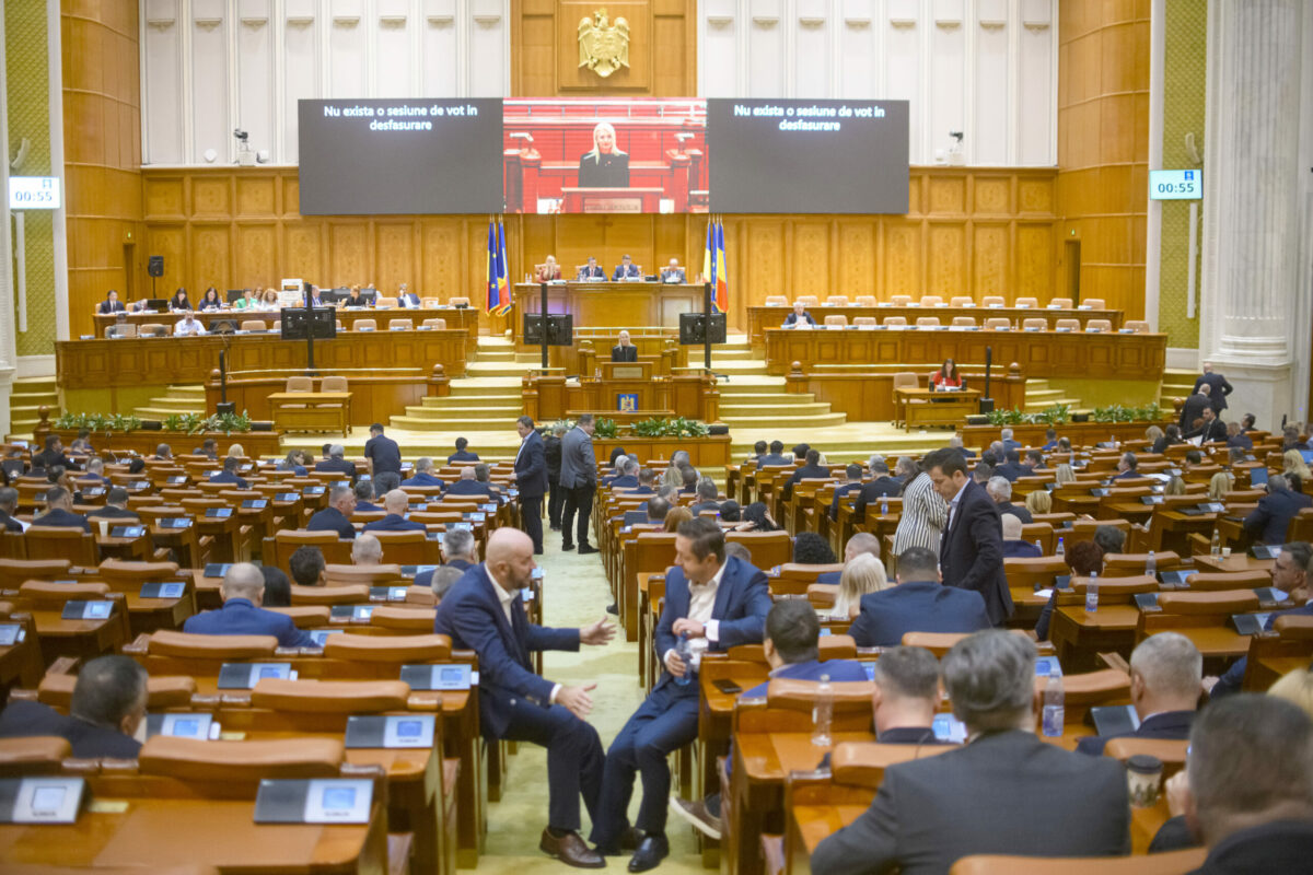 Liberalii vor vota doar amendamentele convenite in Coalitie