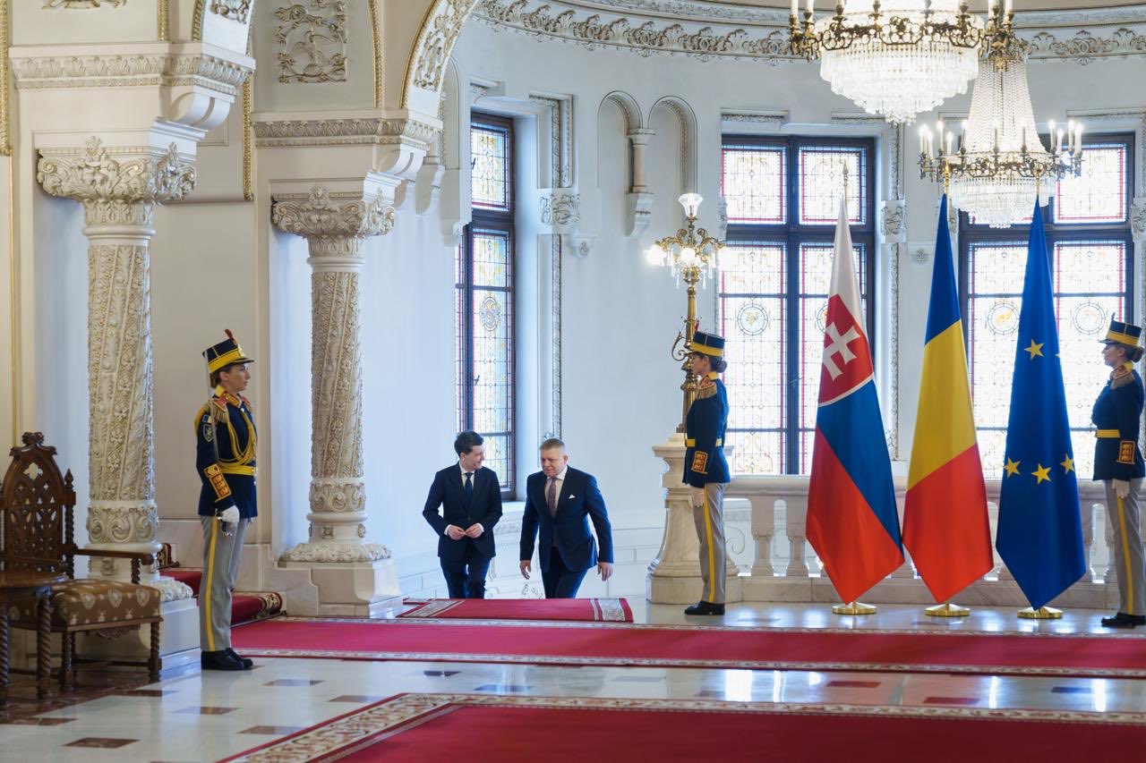 Nic Usor Dan ntalnire cu Robert Fico Tarile noastre sunt unite printr o prietenie de lunga durata