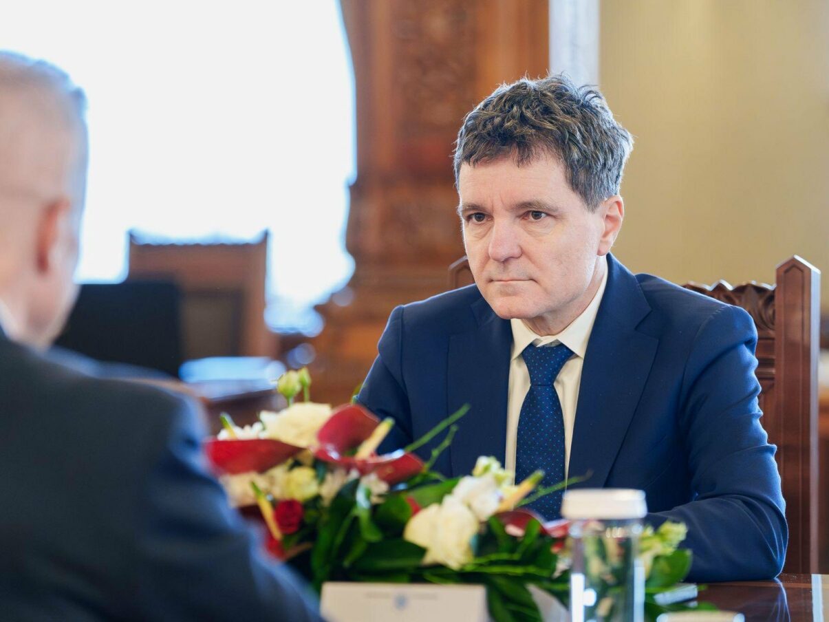 Nicusor Dan a semnat legea bugetului de stat pentru 2026