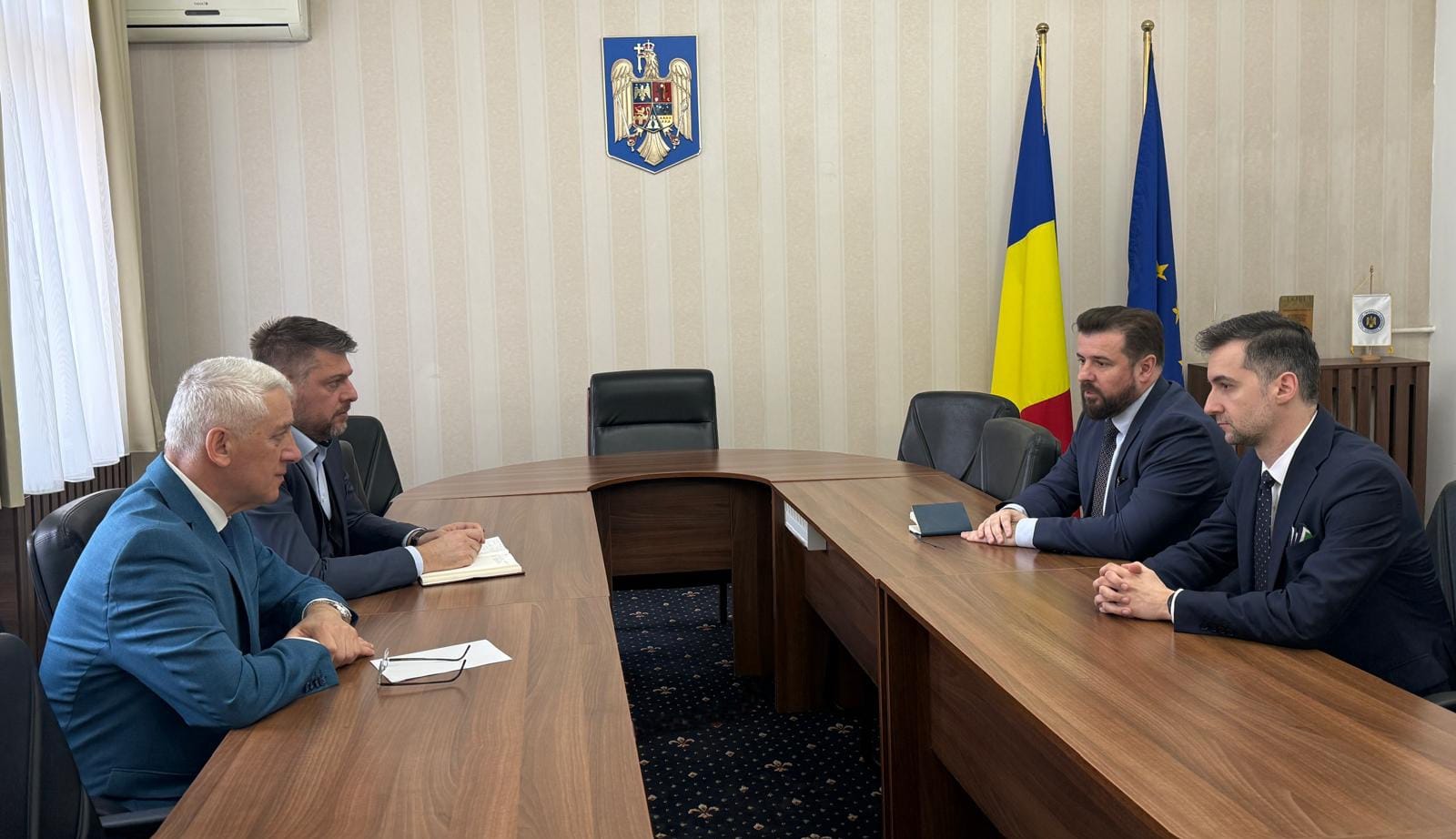 Presedintele AEP intalnire cu reprezentantul TikTok privind combaterea continutului manipulativ