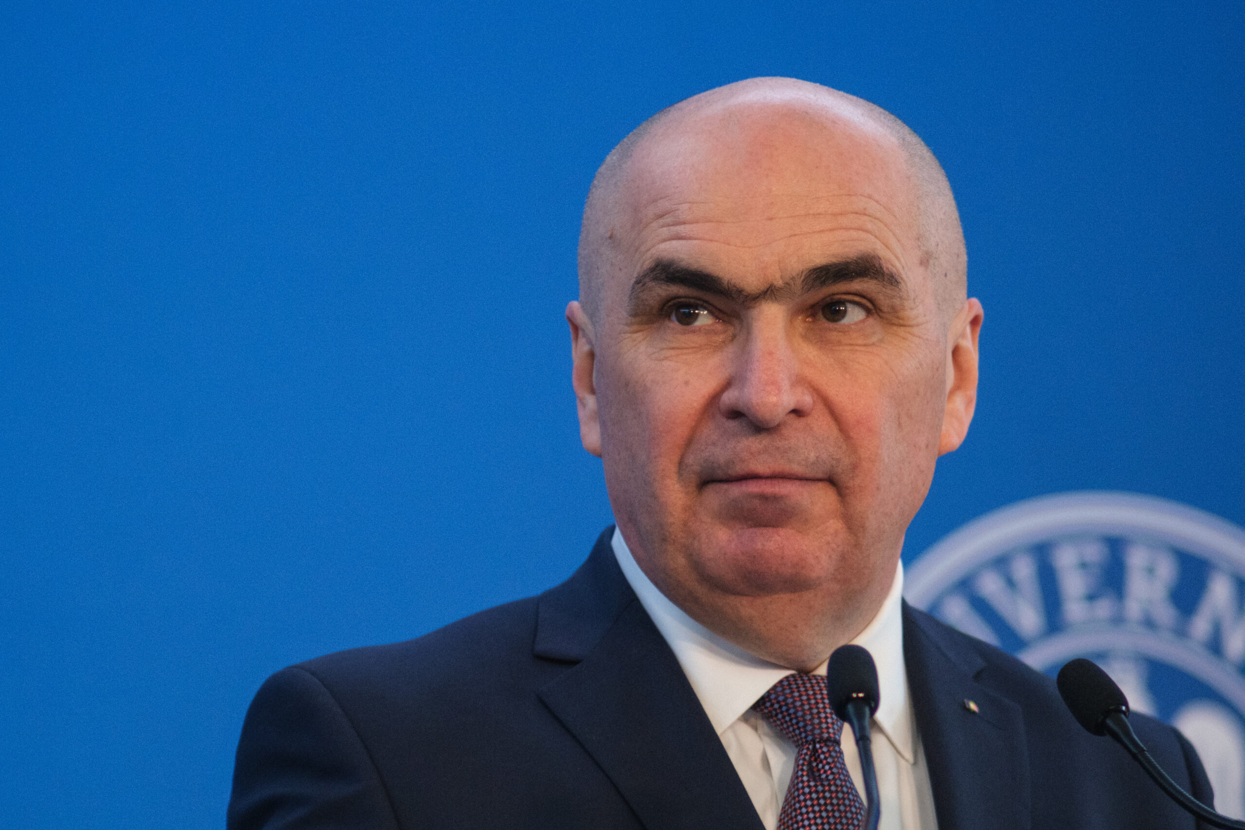 Agitatie inainte de motiune A venit motiunea dupa ce Bolojan a preluat interimatul la Energie Premierul ofera un raspuns