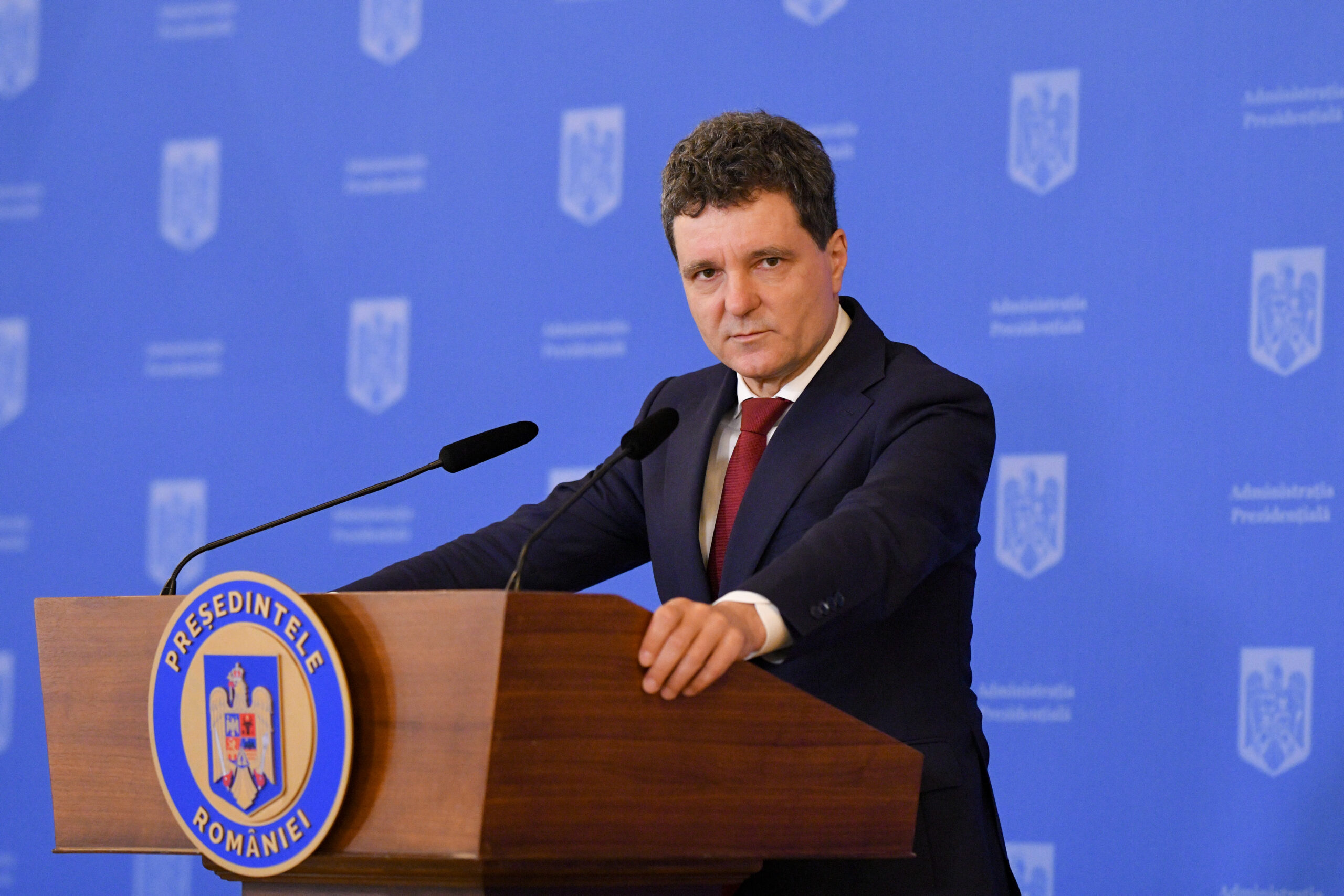 Va cere Nicusor Dan premierului sa recumperze banii pierduti de la Pfizer Raspunsul presedintelui