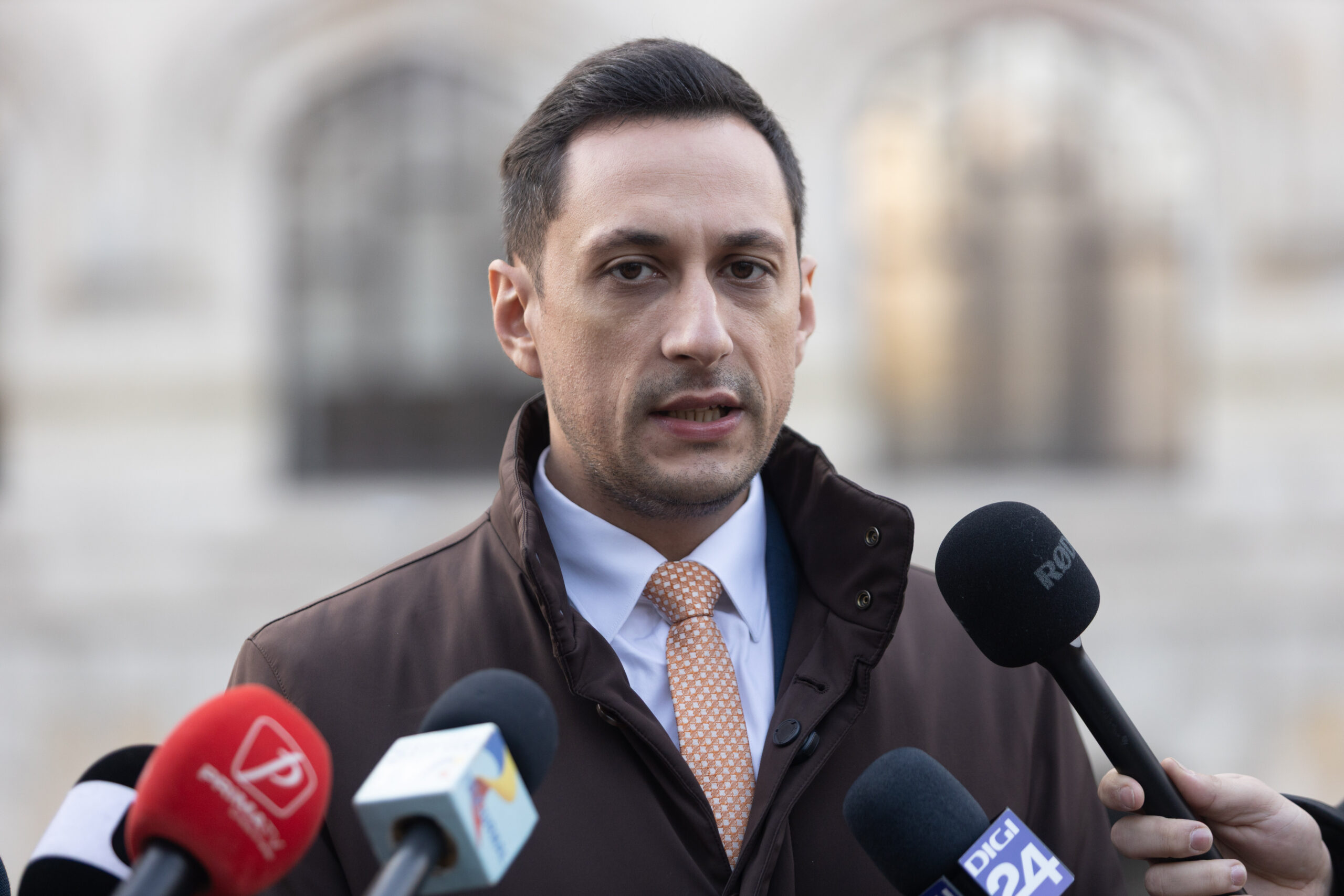 Vlad Gheorghe ii solicita lui Peter Magyar sa investigateze fondurile trimise din Ungaria in Romania