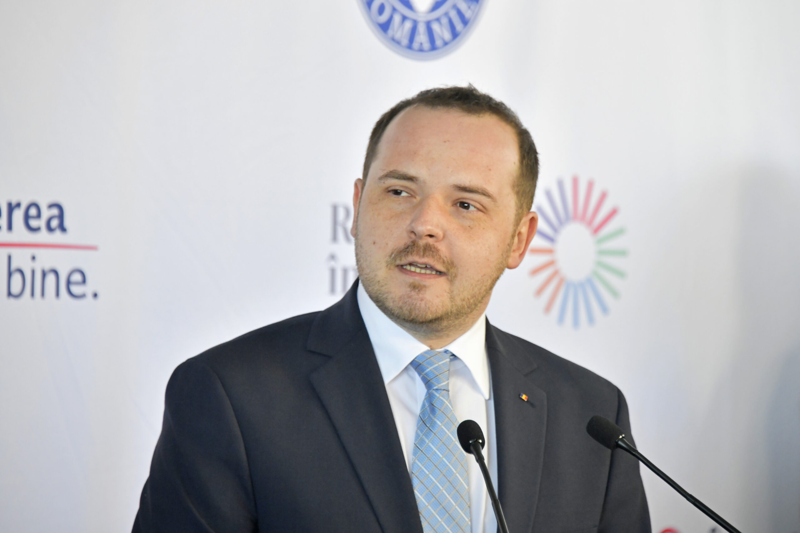 Alexandru Rogobete solicta formarea unui Guvern functional Proiectele de miliarde pentru romani depend de un fir de ata