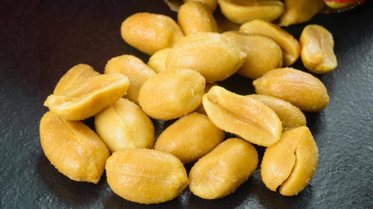 Alune contaminate cu aflatoxine retrase din mai multe supermarketuri Cum arata ambalajul de arahide si lista