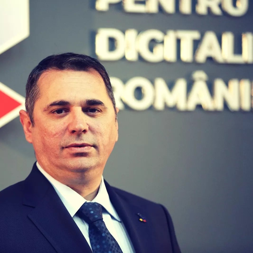 Gandul Fostul sef ADR concediat de Oana Gheorghiu anunta ca a facut plangere la DNA pentru trafic de influenta