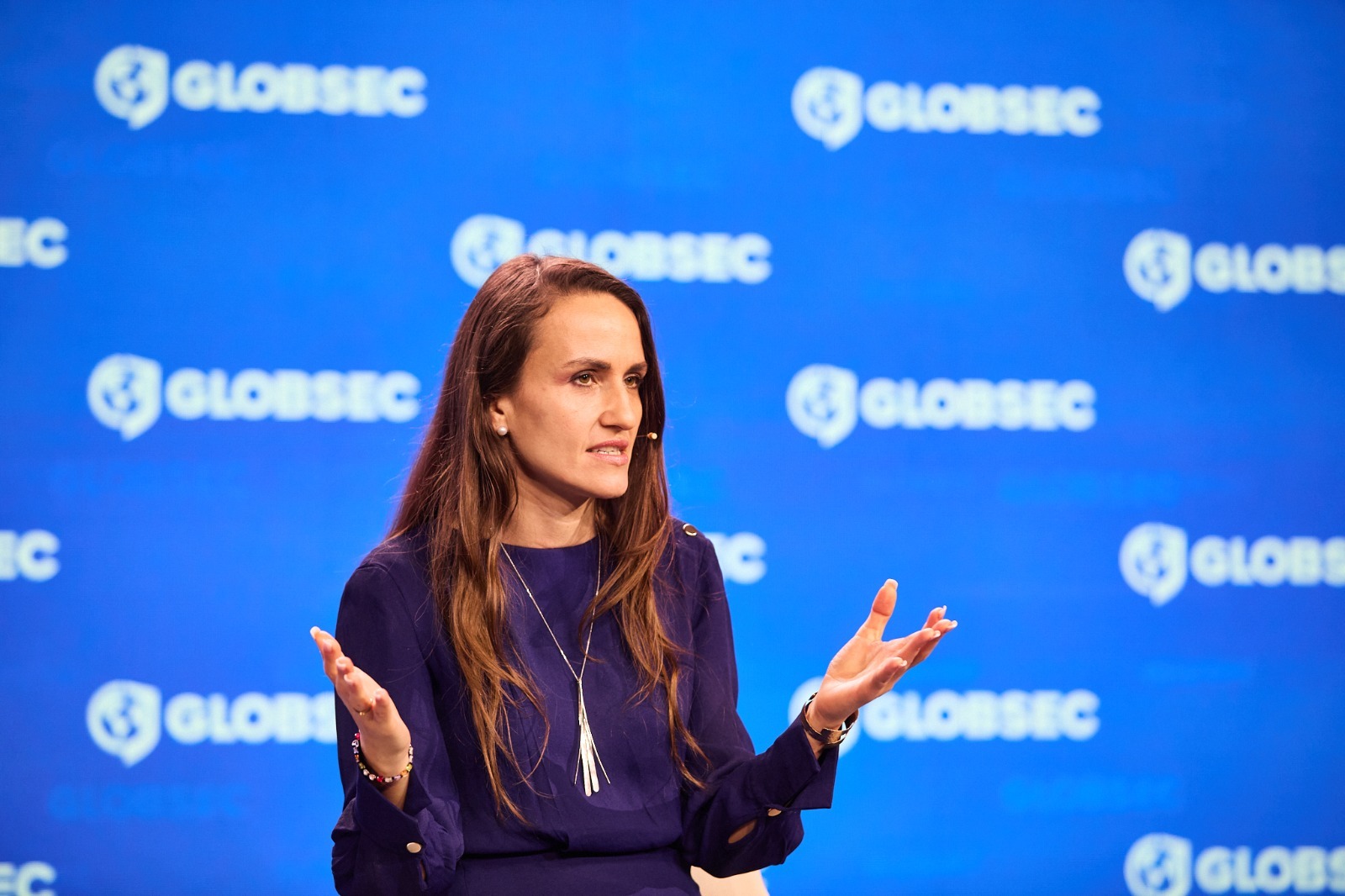 Oana Toiu la Forumul GLOBSEC de la Praga Romania sustine cooperarea si securitatea regionala