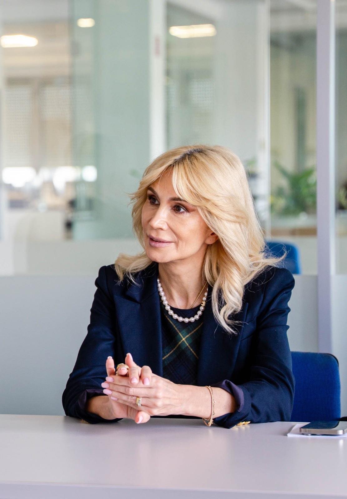 Raluca Turcan Ilie Bolojan poate conduce Romania pe calea dezvoltarii