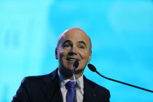 Rares Bogdan Romania are potentialul de a deveni El Dorado investitional dar este impiedicata de prostie si jocuri politice marunte
