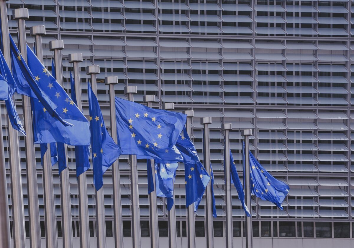 Romania din nou lipsa de la fondurile europene pentru decarbonizare
