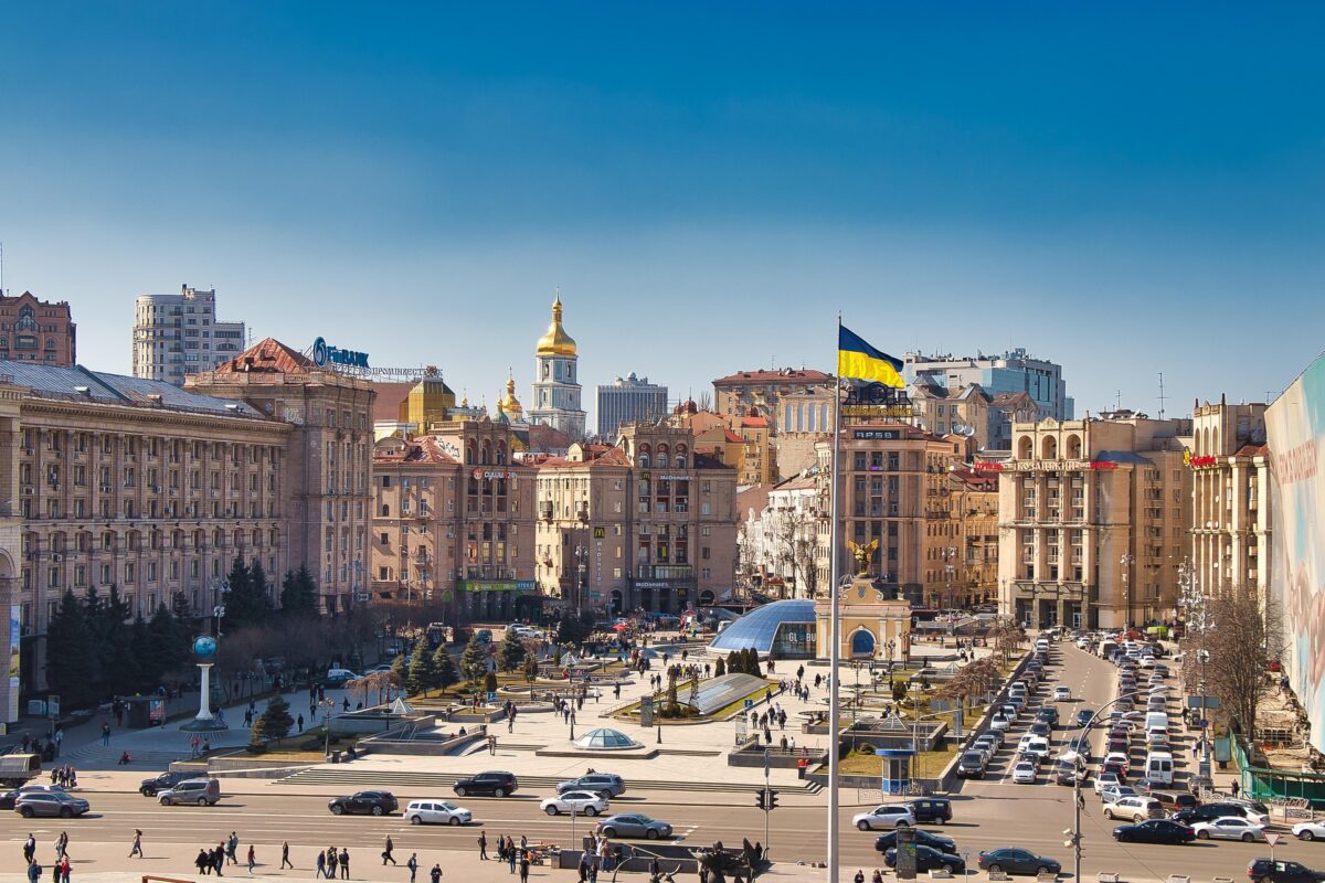 Ucraina se confrunta cu o criza de munitie Zelenski i a solicitat ajutor urgent lui Trump