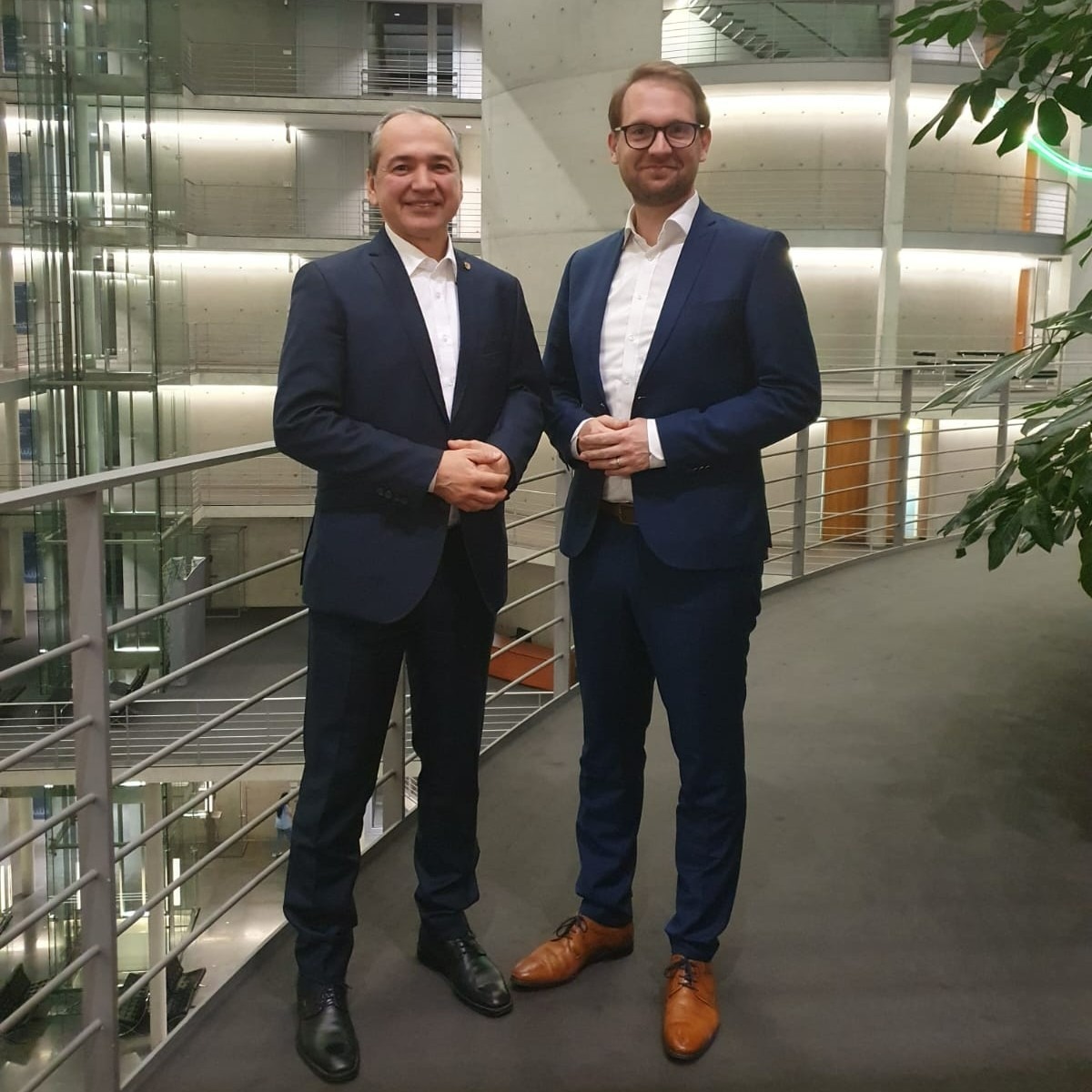 Un roman a obtinut al doilea mandat de primar in Germania invingand candidatul extremei drepte