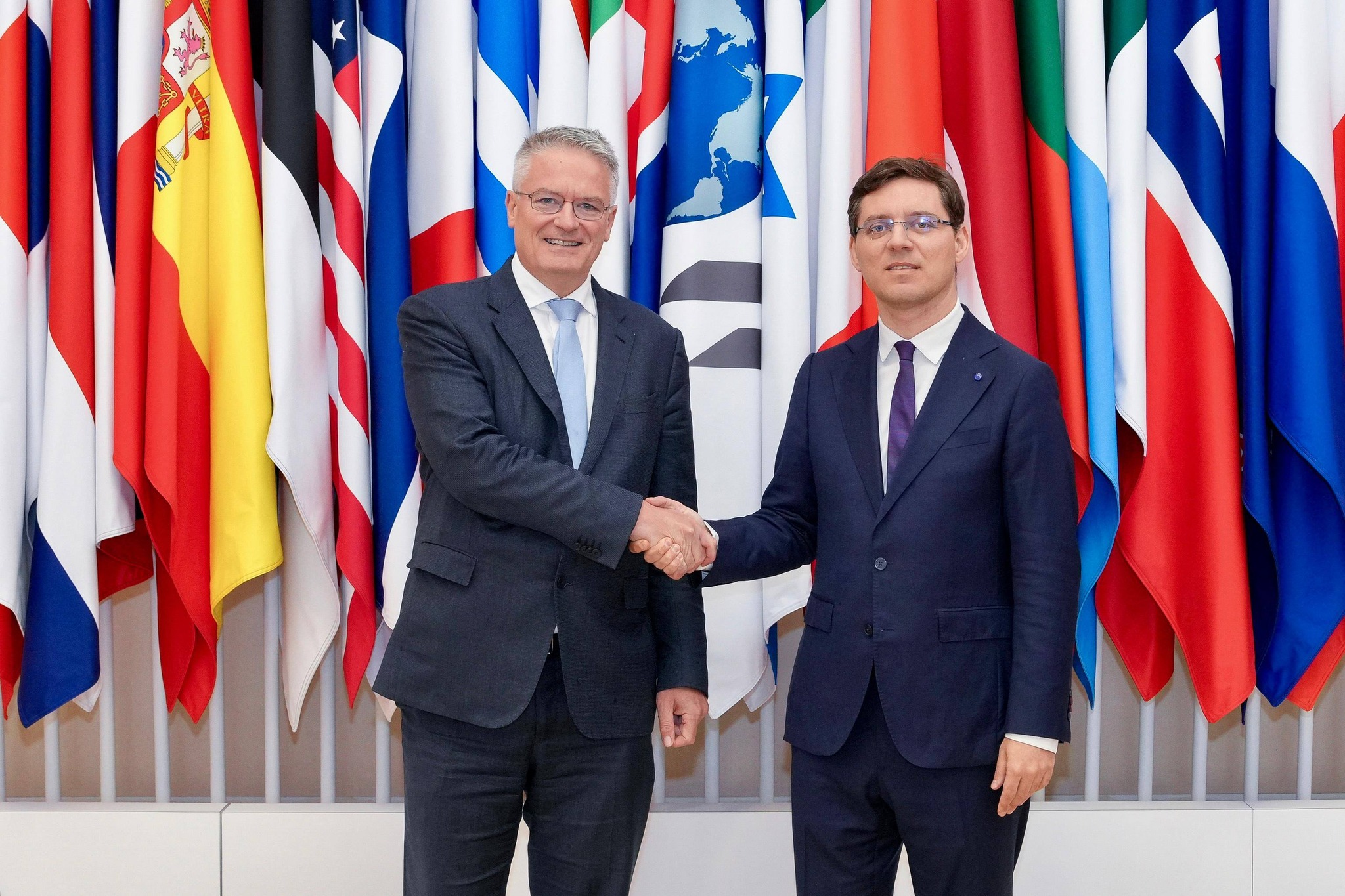 Victor Negrescu intalnire cu Secretarul Generala OCDE A apreciat sprijinul extins dincolo de diferentele politice pentru aderarea Romaniei