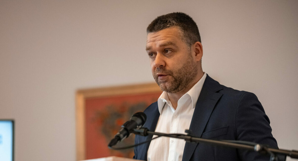 ciprianciucu referitor la PSD si AUR avem deja o majoritate functionala in parlament pnl ramane in continuare alaturi de ilieboloajan