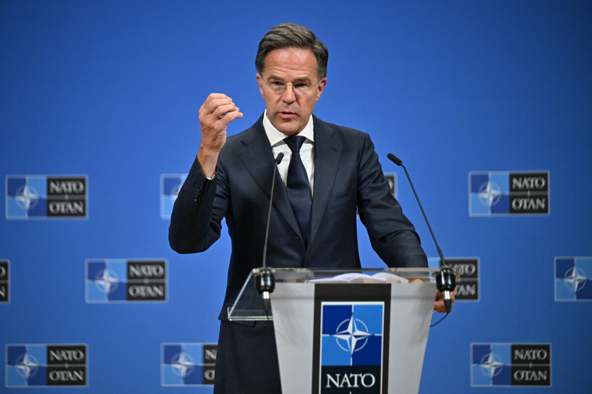 raspunsul liderului nato la intrebarea despre un posibil atac nuclear din partea rusiei in ucraina
