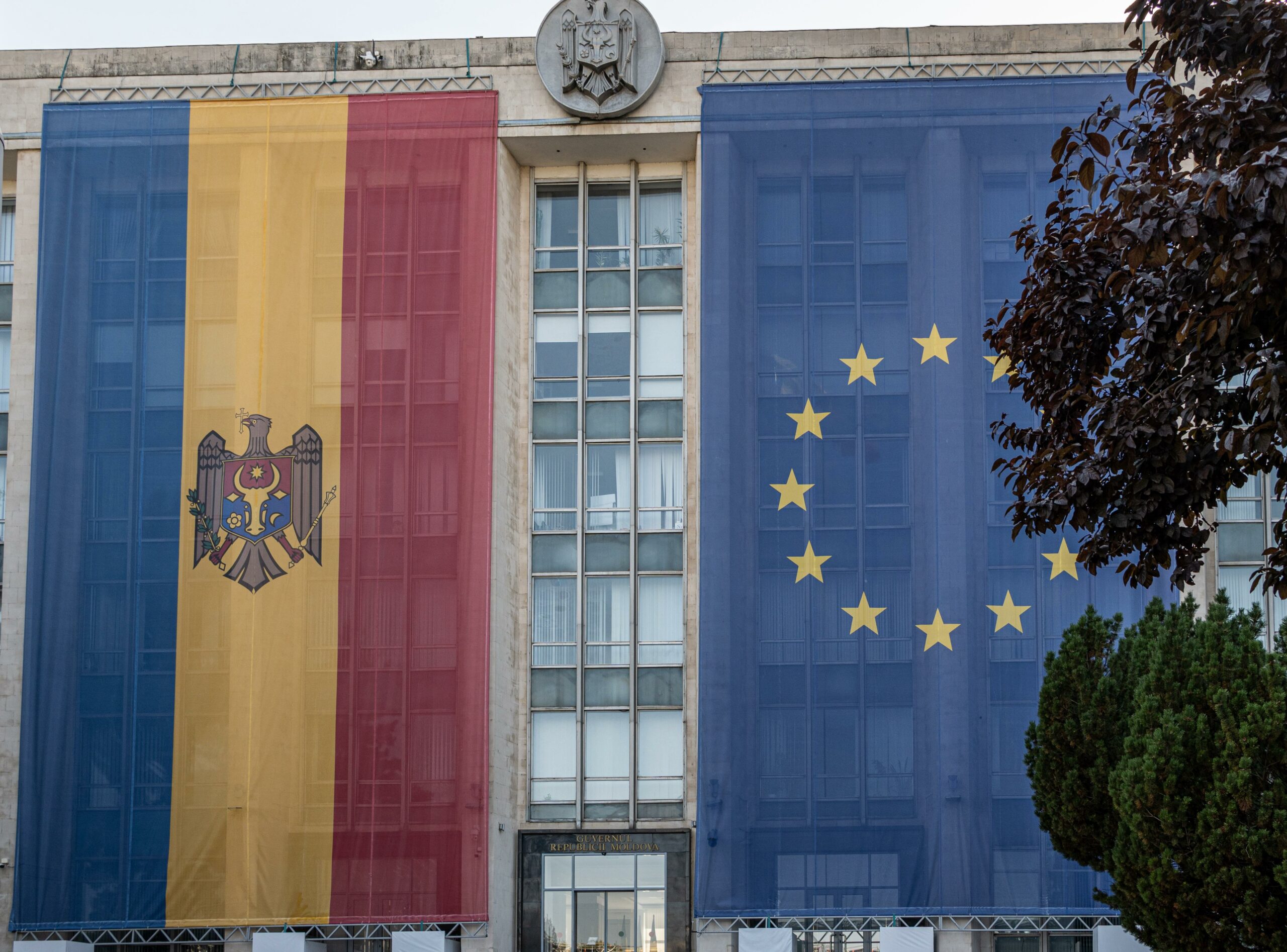 Aderarea Republicii Moldova la UE poate deveni definitiva Tinta 2028 este realizabila daca Chisinau implementeaza reformele afirma Negrescu